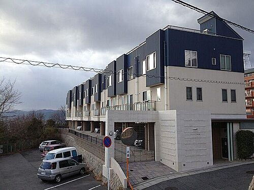 広島県広島市東区牛田東２丁目