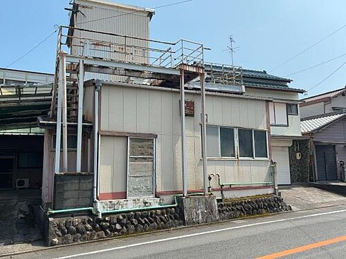 敷地面積１００坪以上の事務所付工場
