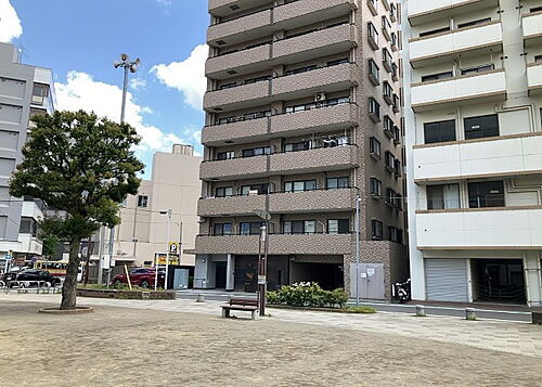 ロックヒルズ本厚木駅前