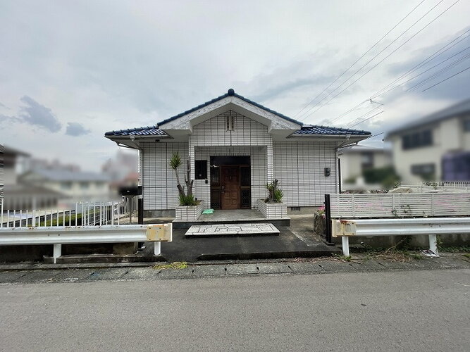 一棟売りビル　福岡市西区拾六町４丁目　３，８００万