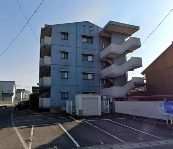 香川県仲多度郡多度津町京町　１棟マンション