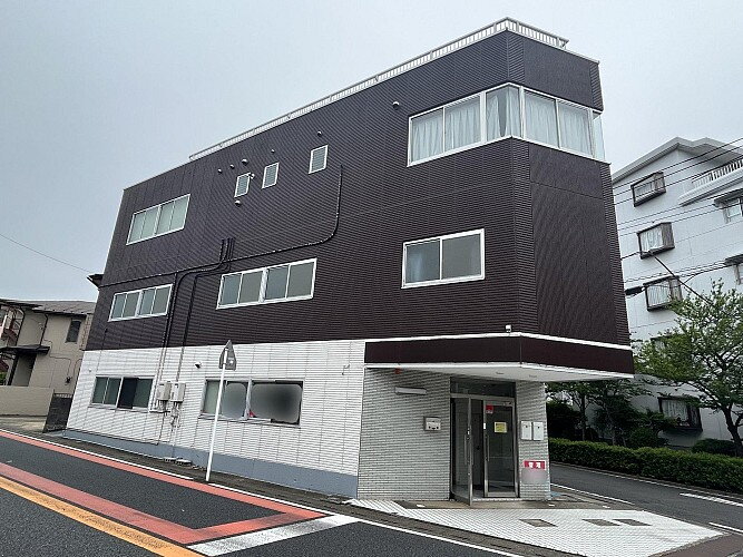 三郷市早稲田　一棟ビル
