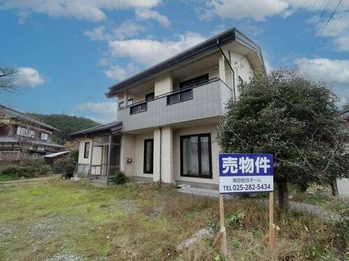 新潟県村上市松山 1180万円 5LK