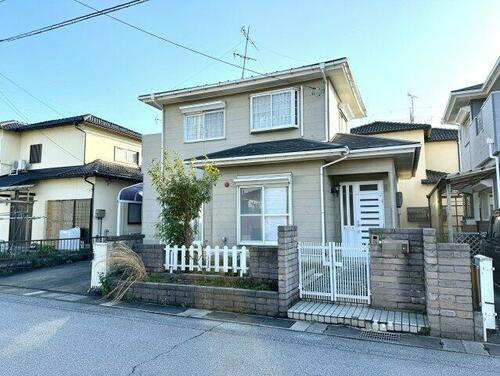 滋賀県彦根市野田山町 990万円