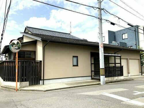 福井県福井市松本２丁目 3050万円