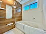 越谷市西方　新築戸建 ゆったりとくつろげる1.0坪のユニットバス♪浴室換気乾燥暖房機付き◎