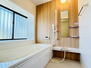 桑名市大山田３丁目　戸建て 【同仕様写真】浴室はハウステック製の新品のユニットバスに交換します。足を伸ばせる1坪サイズの広々とし
