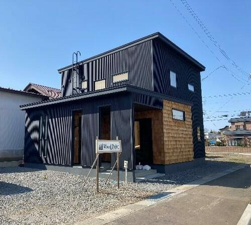 青森県平川市猿賀南田 2800万円