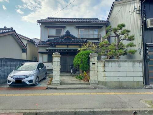 富山県射水市桜町 980万円 9DK