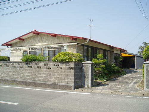 宮城県石巻市鹿又字梅木屋敷 985万円 4DK