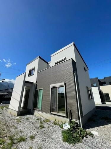 長野県駒ヶ根市赤須町 2880万円 4LDK