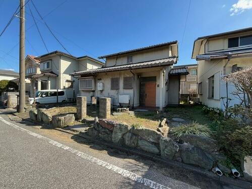 千葉県君津市人見３丁目 800万円