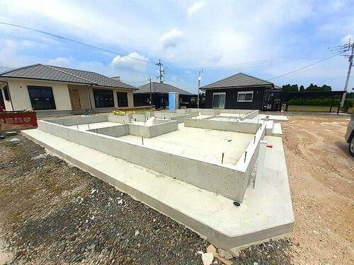 鹿児島県鹿屋市新川町 1805.2万円 4LDK