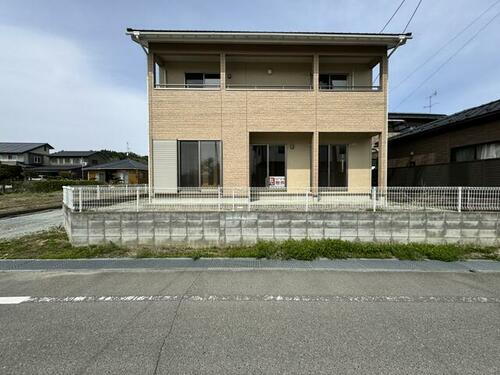 福島県相馬郡新地町駒ケ嶺字新町 2280万円