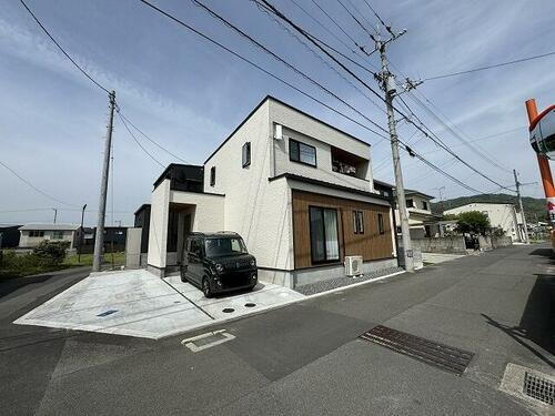 愛媛県松山市福音寺町 中古住宅