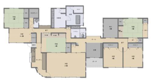  ６ＬＤＫ±Ｓ、約７０坪の広い建物。サウナもついています。