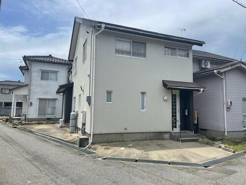 富山県高岡市荻布 890万円 4LDK