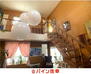恵み野東７　１４８０万円 アンティークに囲まれた室内空間。