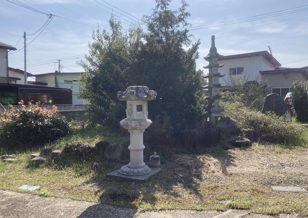 detached 西里字白山堂