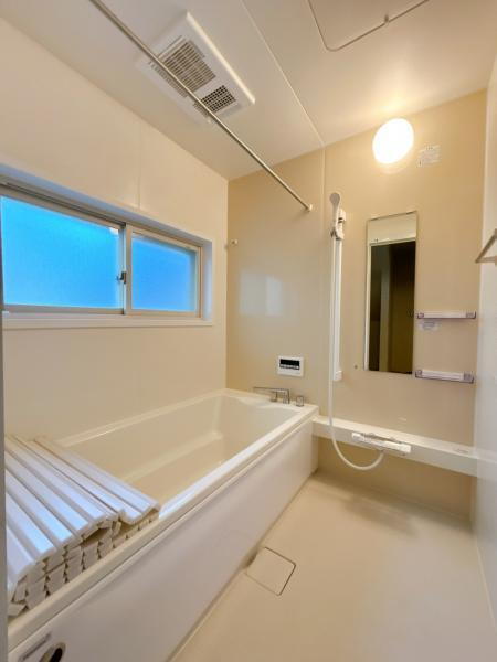 detached 字影津内