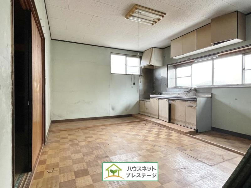 detached 対馬館町