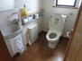 緑町（酒田駅）　１３４０万円 見た目もスッキリとしたデザインのトイレです。