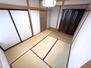 大字南矢幅第６地割（矢幅駅）　３１００万円 和室（６帖）です。板の間は収納棚置場としても利用できます。