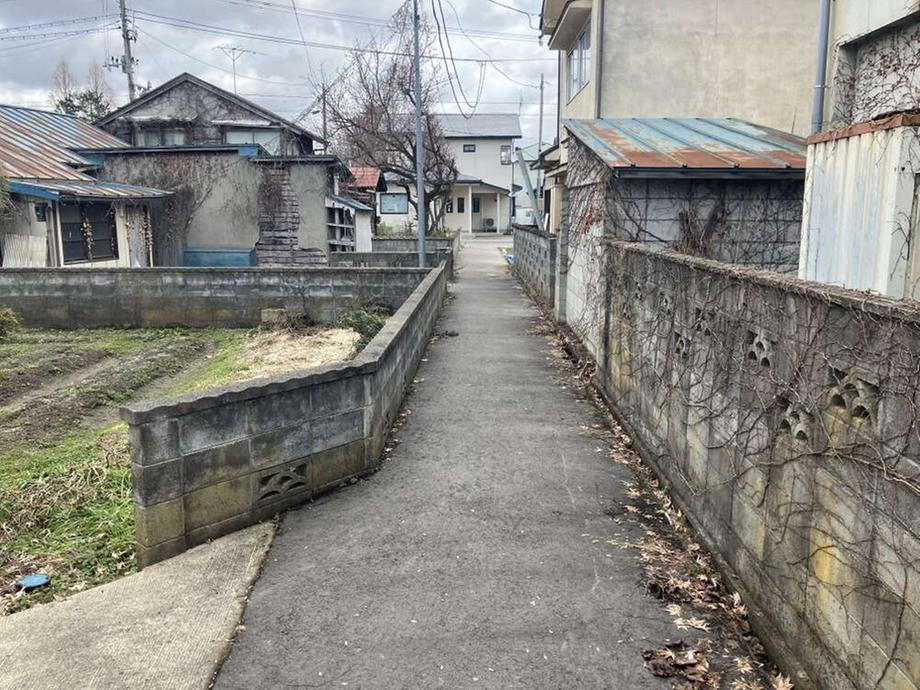 detached 字水上