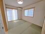 昭和町３（中央前橋駅）　２０８０万円 リビング横の6帖の和室です！お子様の遊ぶスペースにいいですね！