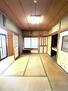 栄町２（ひばりヶ丘駅）　２６８０万円 1F和室です。リビングと続き間になってます。収納が豊富で居間に最適です。