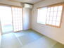 昭和町３（中央前橋駅）　２０８０万円 リビングと続き間の和室（約6.0畳）収納、エアコン付きです。廊下側からも出入りできます。