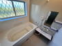 日在（三門駅）　２３５０万円 浴室写真です。１坪サイズなのでゆったりとくつろげるサイズ感です