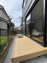 大字西遊馬（指扇駅）　４２８０万円 お庭にウッドデッキが設置されています。