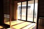 加養（下妻駅）　１０８０万円 和室から続く縁側には通風を良くしたり、夏の日差しを遮る等のメリットもあります♪
