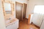 加養（下妻駅）　１０８０万円 ２階にも洗面所があり、朝の身支度や掃除等スムーズになります。