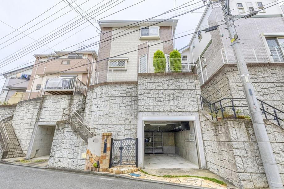 神奈川県横浜市港南区上永谷6 下永谷駅 中古一戸建て・中古住宅