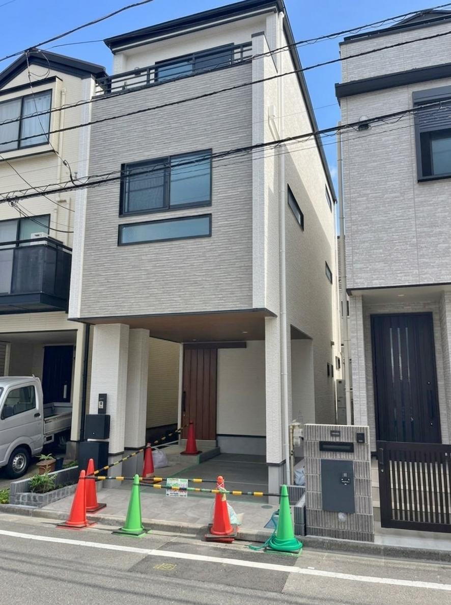 東京都板橋区新河岸１ 高島平駅 新築一戸建て・分譲住宅