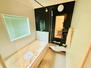大泉学園町５（大泉学園駅）　４７８０万円 バスルームは、デザイン性があるアクセントパネルが施され、落ち着きのある雰囲気を演出しています。毎日の疲れを癒す贅沢な時間となることでしょう。