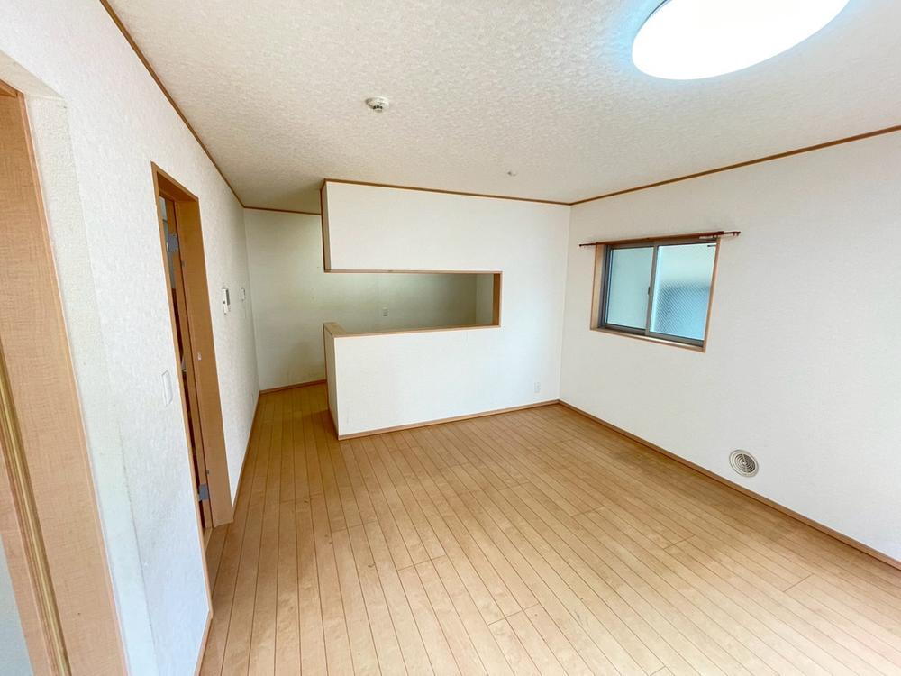 神奈川県伊勢原市上粕屋 伊勢原駅 中古一戸建て・中古住宅