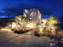 リゾートヴィレッジ　－ヴィラ－　太田市南矢島第一期【Ｋａｙｕ　ｓｔｙｌ 壁に植栽の影がライトアップ。リゾート地で見かける演出を日々お楽しみ頂けます。