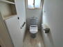 清里区みらい（上越妙高駅）　１４９８万円 温水洗浄便座付のトイレは手洗い付<BR>壁面収納もありますので、トイレットペーパーやお掃除道具の収納できます。