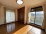 時之島字川角　２４００万円 バルコニーに面した明るい居室