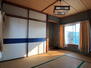 にしの台１（朝倉駅）　２４９０万円 南北2面に窓を設けた2階和室