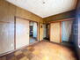 東一口丸島　６００万円 【2階洋室】<BR>木目調を活かした洋室はバルコニーからの光あふれる空間