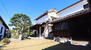 坂本６（比叡山坂本駅）　１億２９８０万円 敷地内写真<BR><BR>写真右手の倉、土蔵は江戸時代後期に建築された建物です