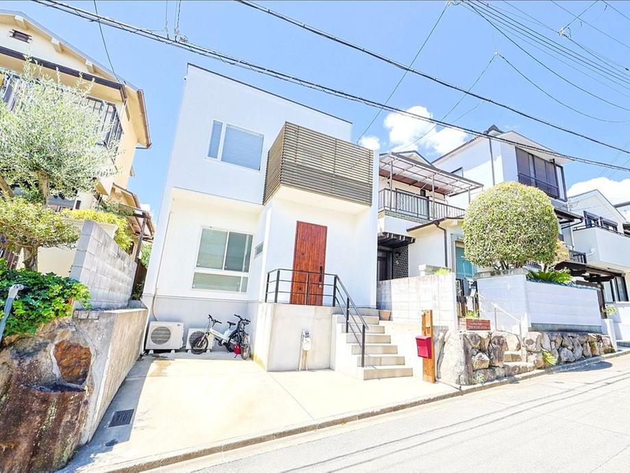 大阪府吹田市佐井寺4 千里山駅 中古一戸建て・中古住宅