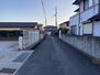 寒川町石田西（神前駅）　２３７７万円 前面道路含む現地写真