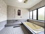 多賀町３（花園駅）　２７９９万円 落ち着いた空間のお風呂です