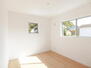 焼山桜ヶ丘２（呉駅）　３１８０万円 5.5帖の洋室は、お子様の一人部屋としては丁度良いサイズです。