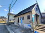 松山町（松橋駅）　１５９９万円 屋根と外壁は塗装で仕上げています。おうちの印象が明るくなりますね。